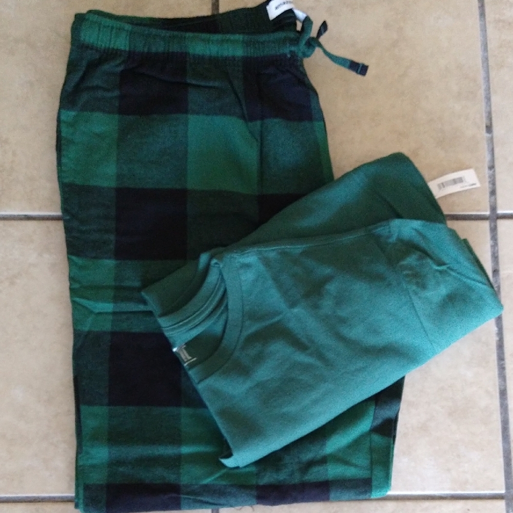 Amazon Essentials Green and Black Pajama Set